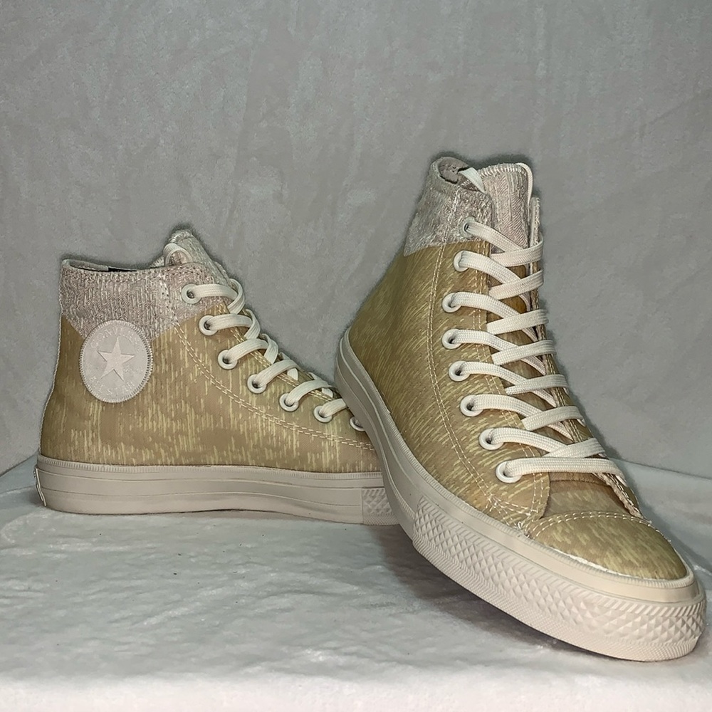 Converse Chuck Taylor All Star II Hi Water Repellant/Lunarlon Mens 9 NEW!!!